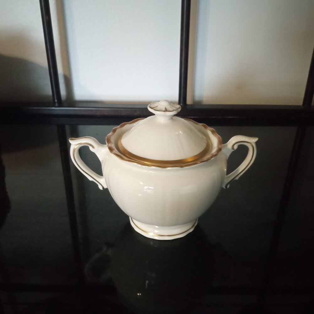 Vintage Old Ivory Syracuse China Sugar Bowl